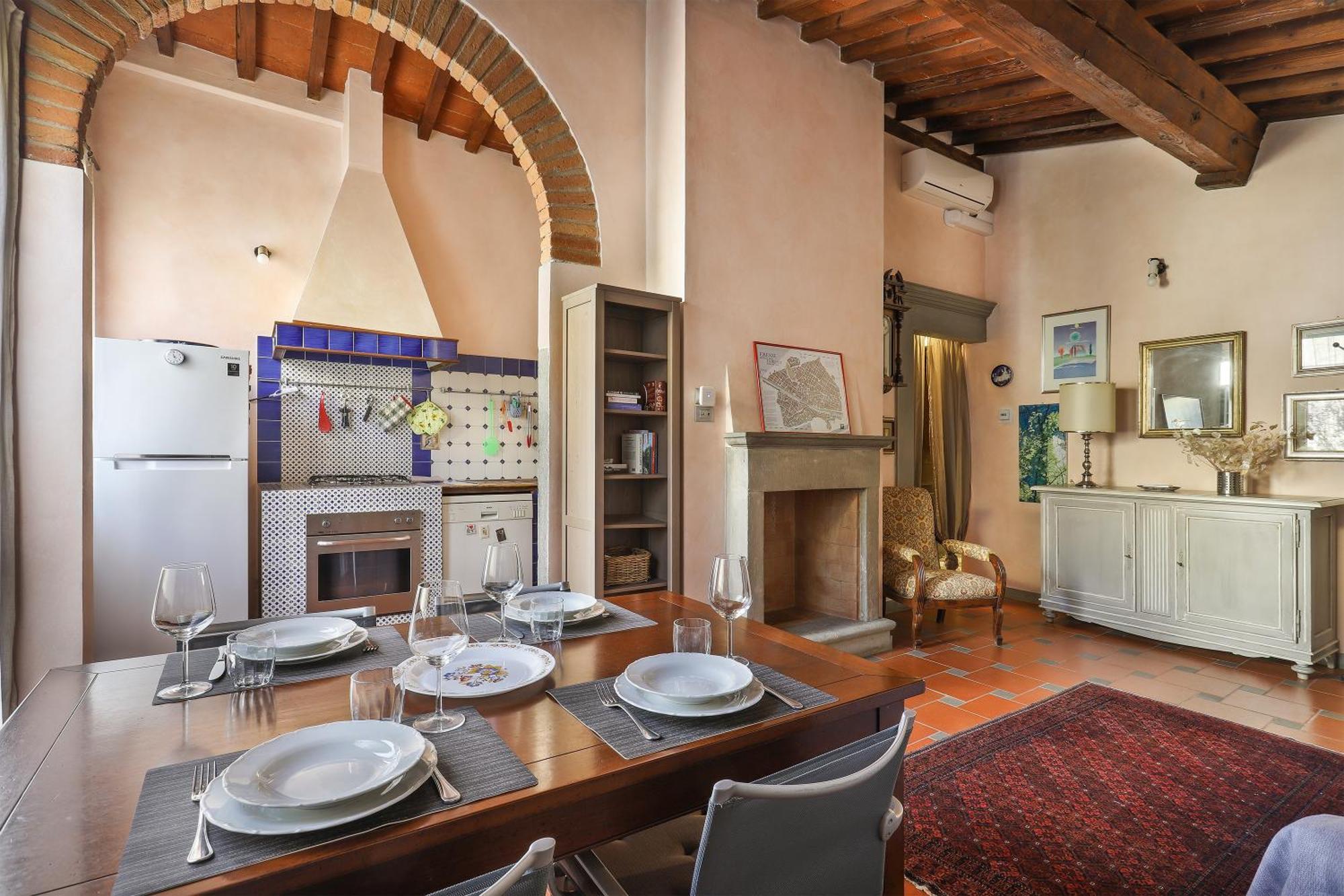 2 Bedroom With Terrace Florenz